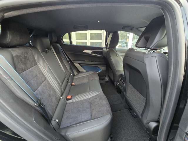 Fahrzeugbild eines Renault Rafale