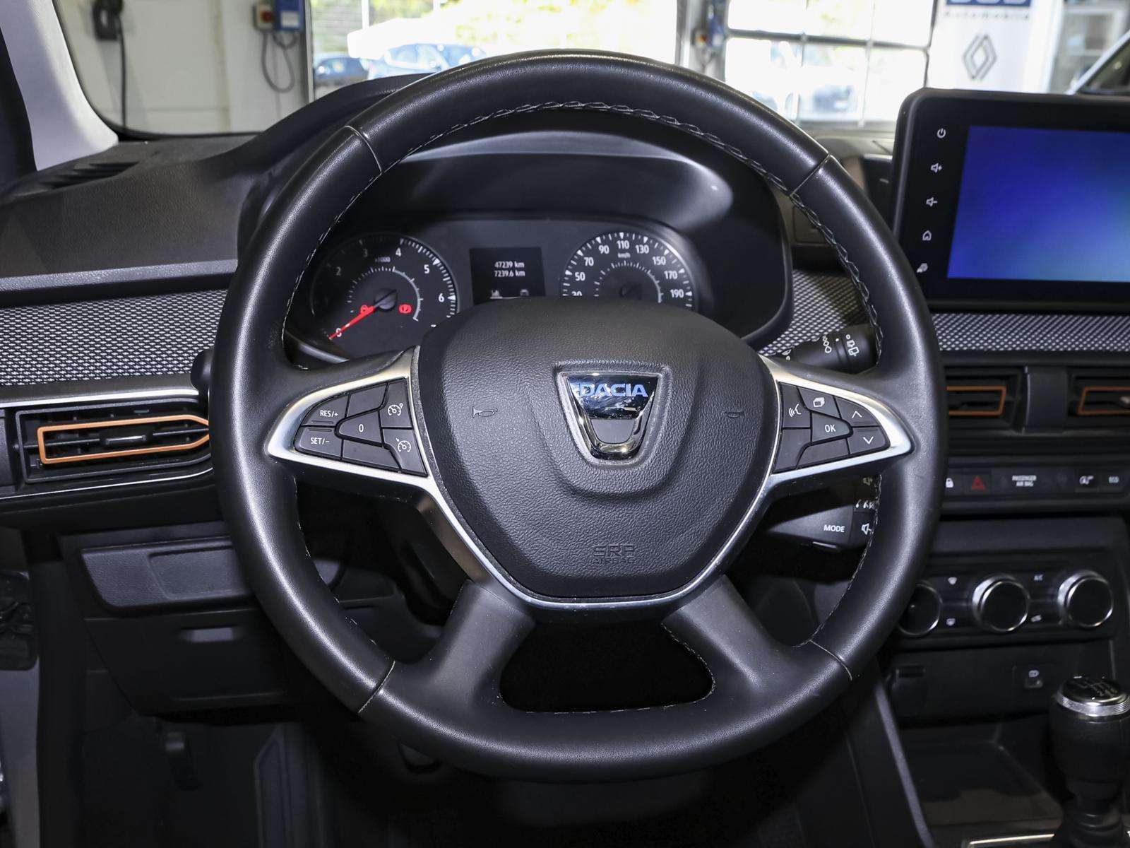 Fahrzeugbild eines Dacia Sandero