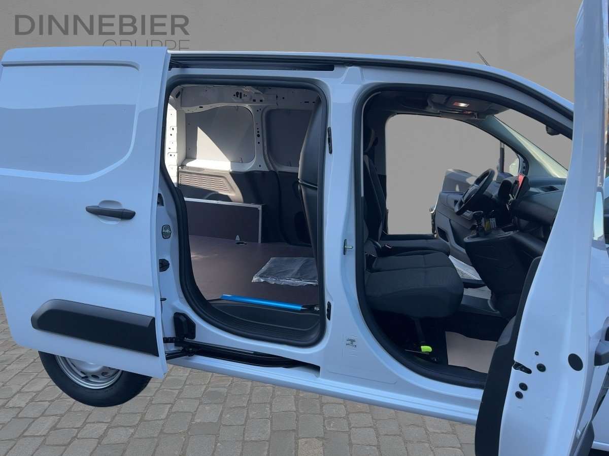 Fahrzeugbild eines Opel Combo