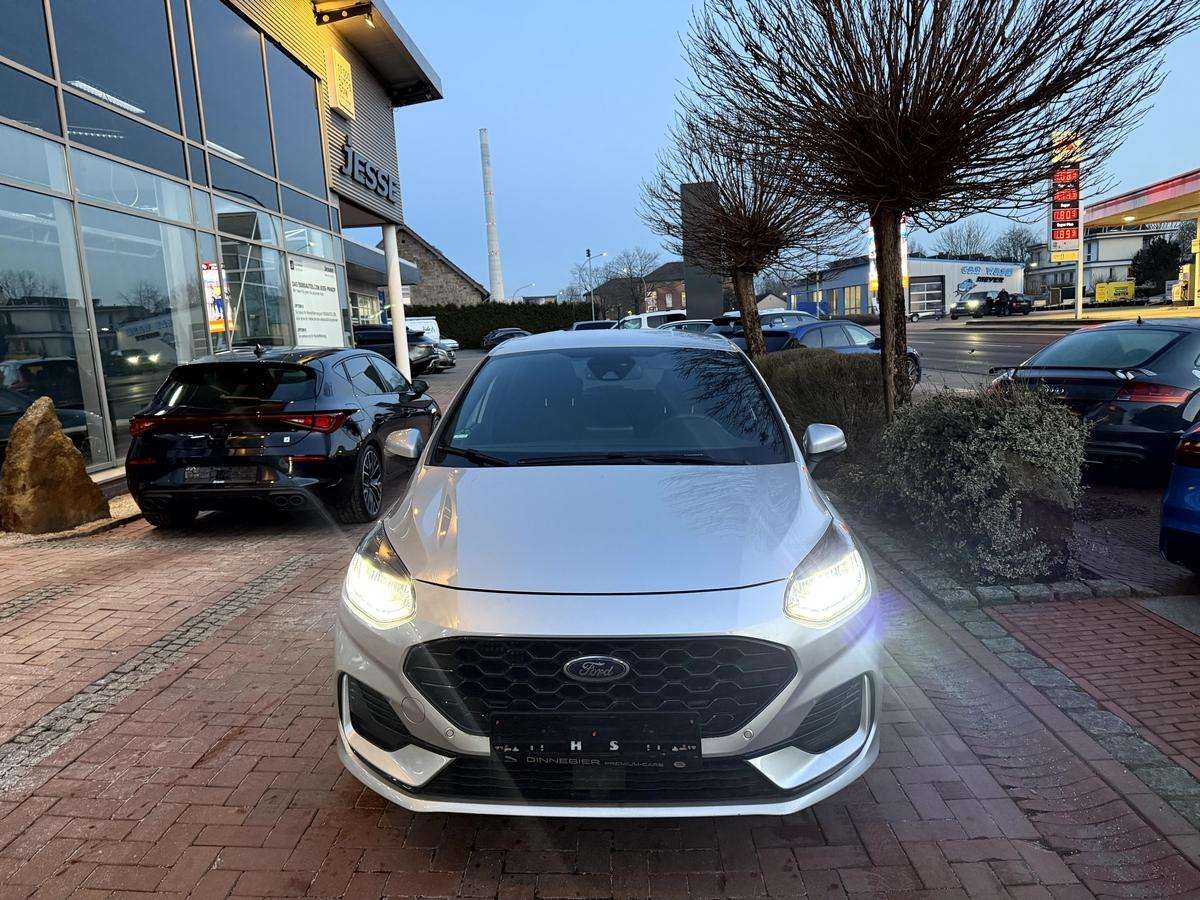 Fahrzeugbild eines Ford Fiesta