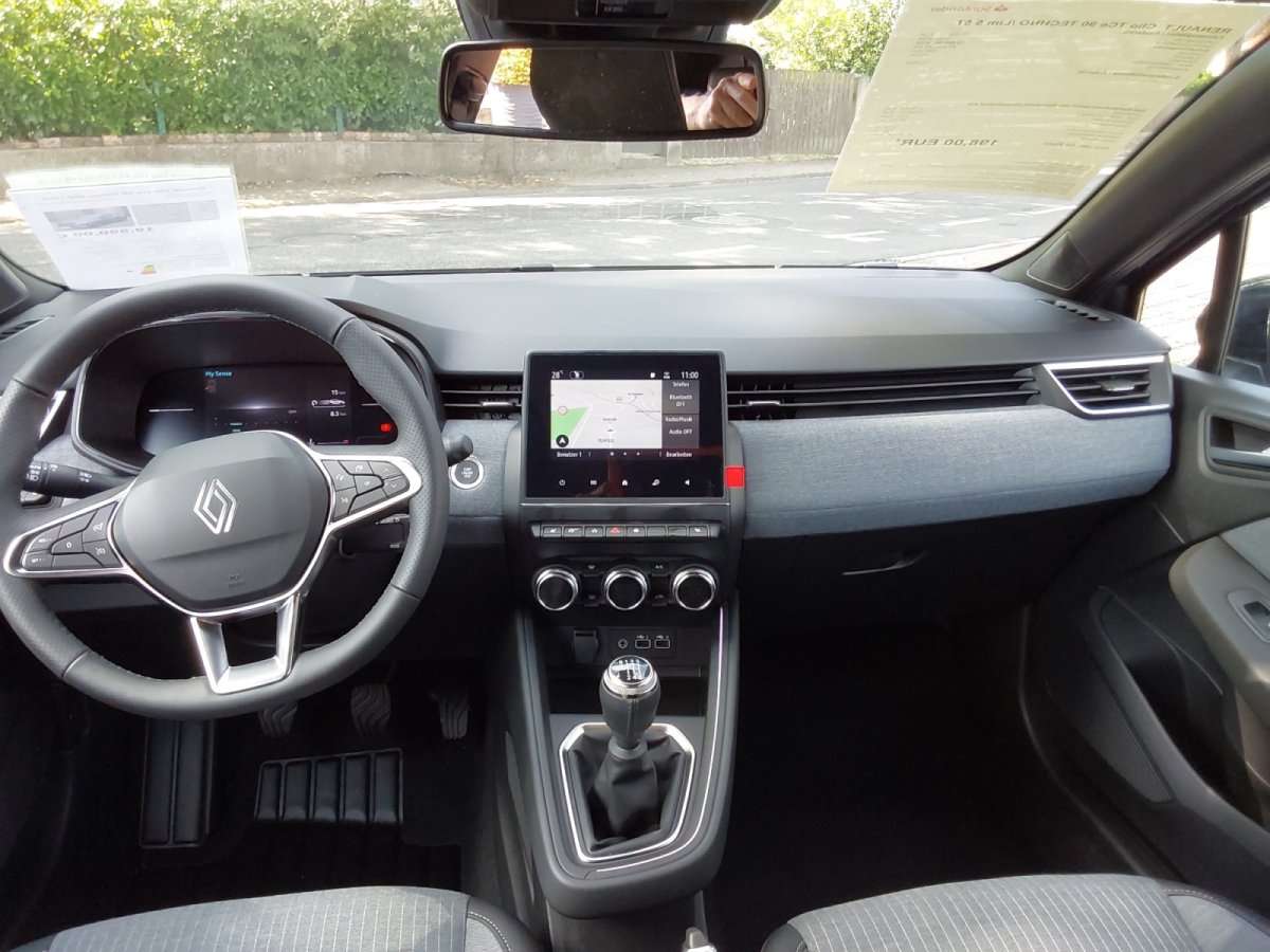 Fahrzeugbild eines Renault Clio
