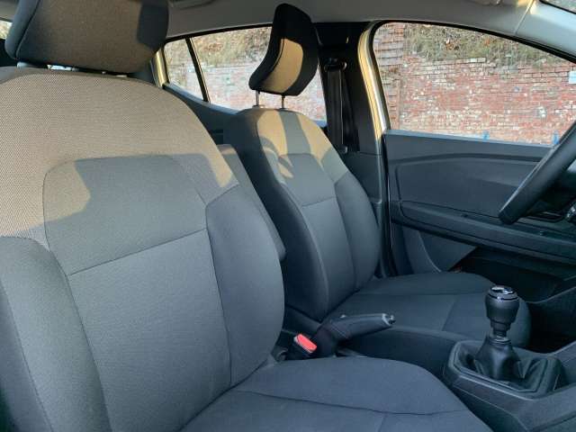 Fahrzeugbild eines Dacia Sandero