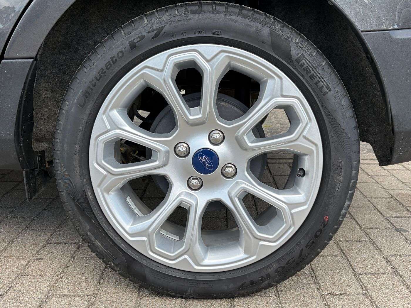 Fahrzeugbild eines Ford EcoSport