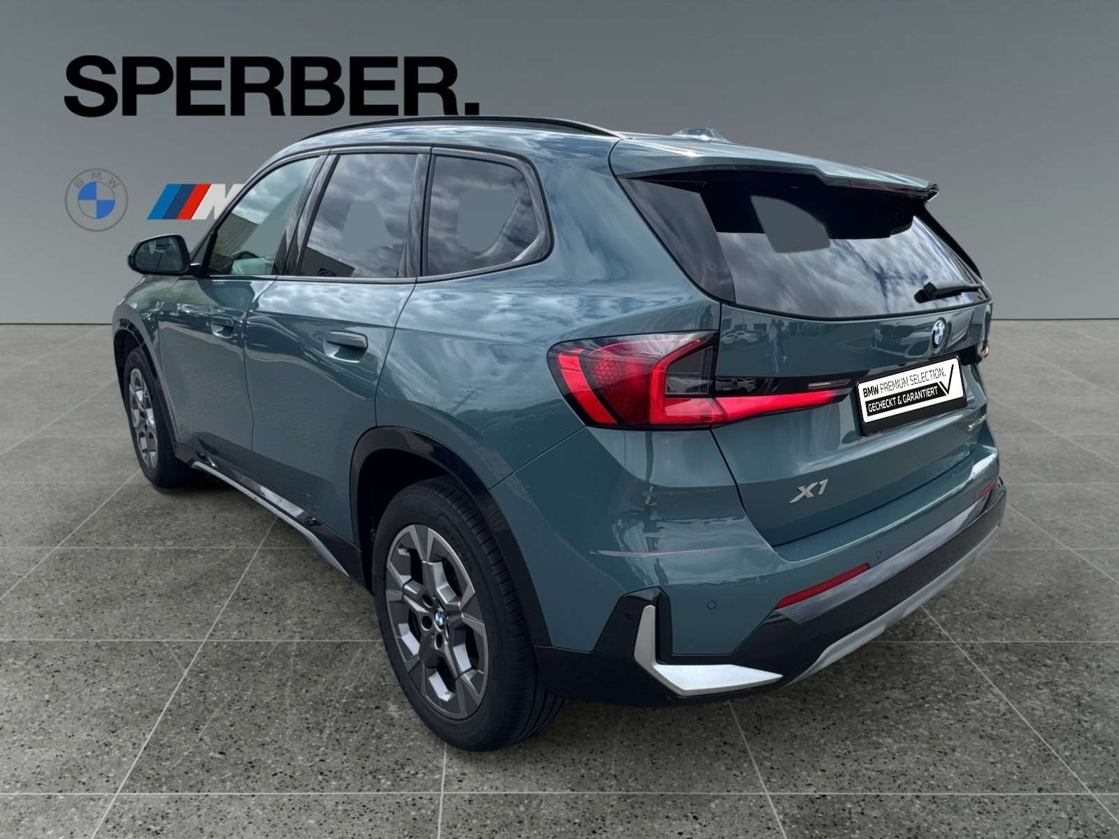 Fahrzeugbild eines BMW X1