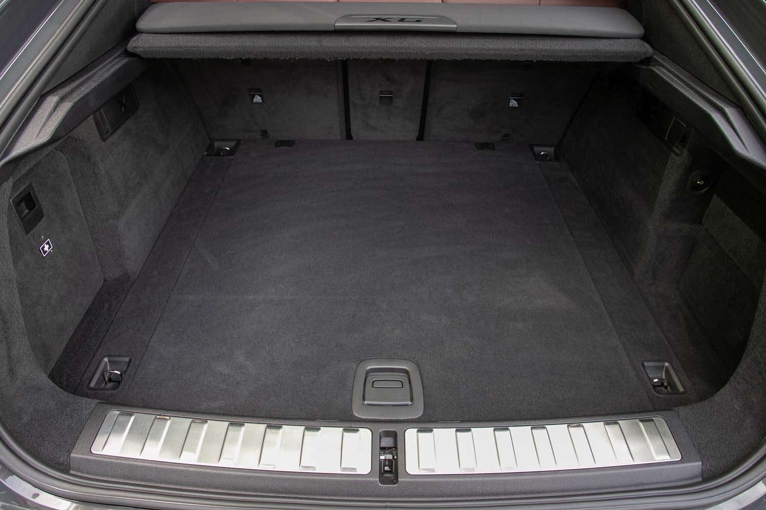 Fahrzeugbild eines BMW X6