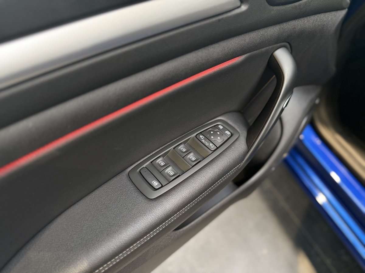 Fahrzeugbild eines Renault Mégane