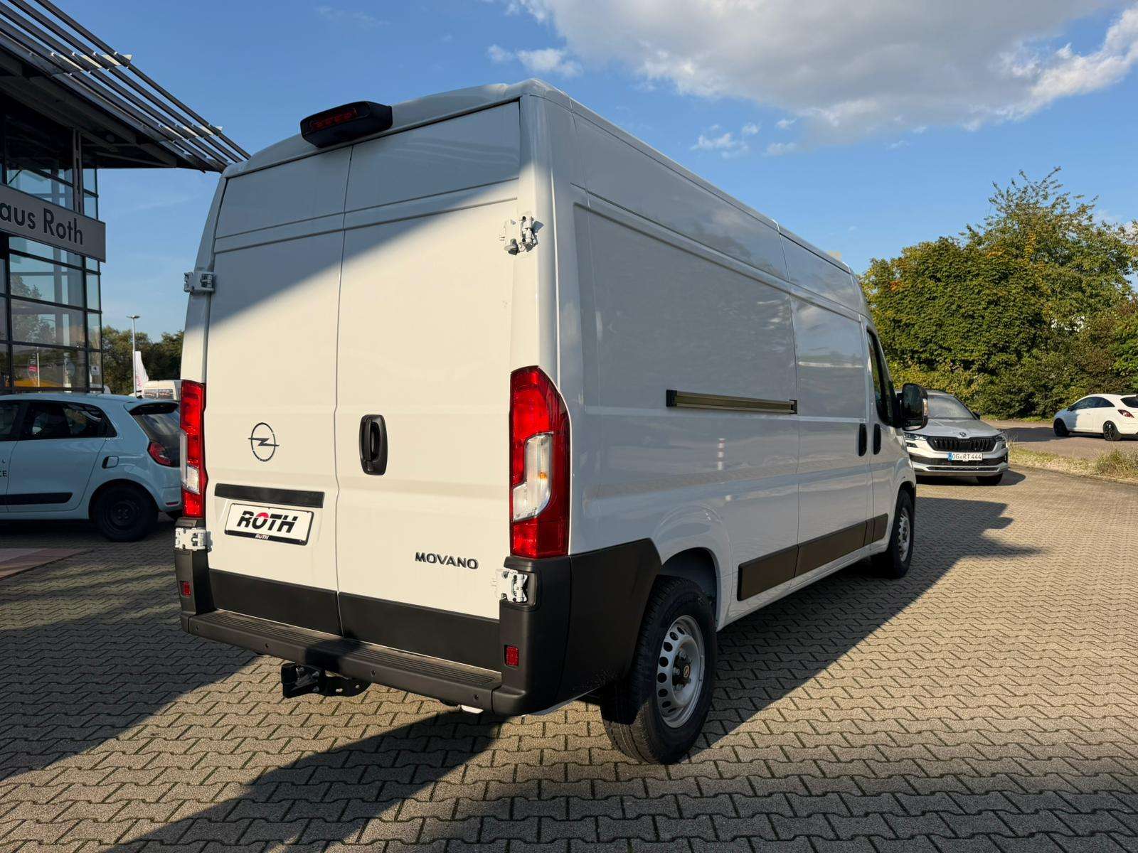 Fahrzeugbild eines Opel Movano