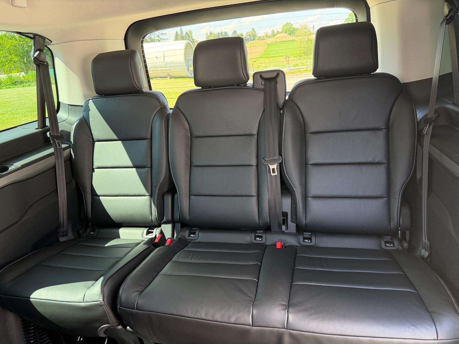 Fahrzeugbild eines Opel Zafira Life