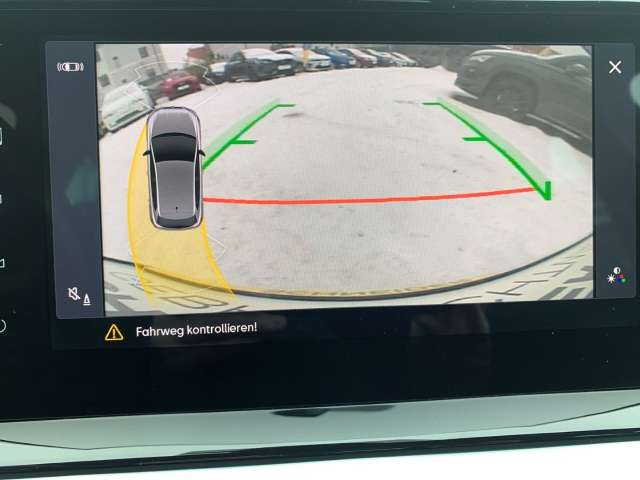 Fahrzeugbild eines SEAT Ibiza