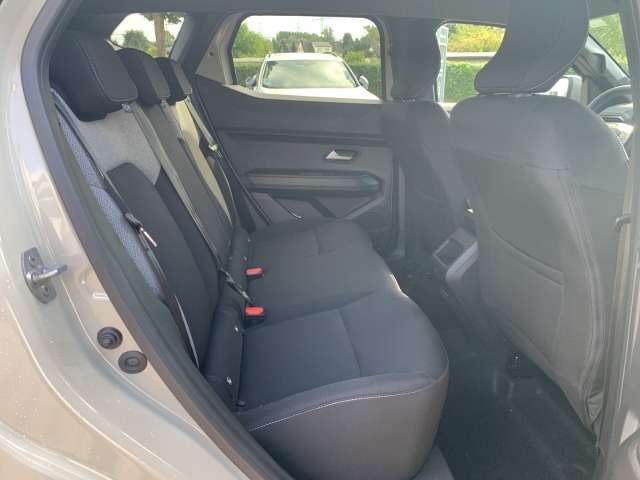 Fahrzeugbild eines Dacia Duster