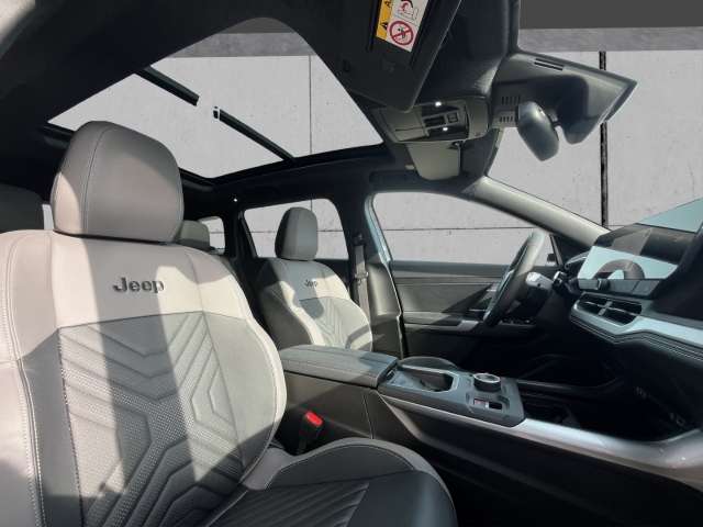 Fahrzeugbild eines Jeep Compass