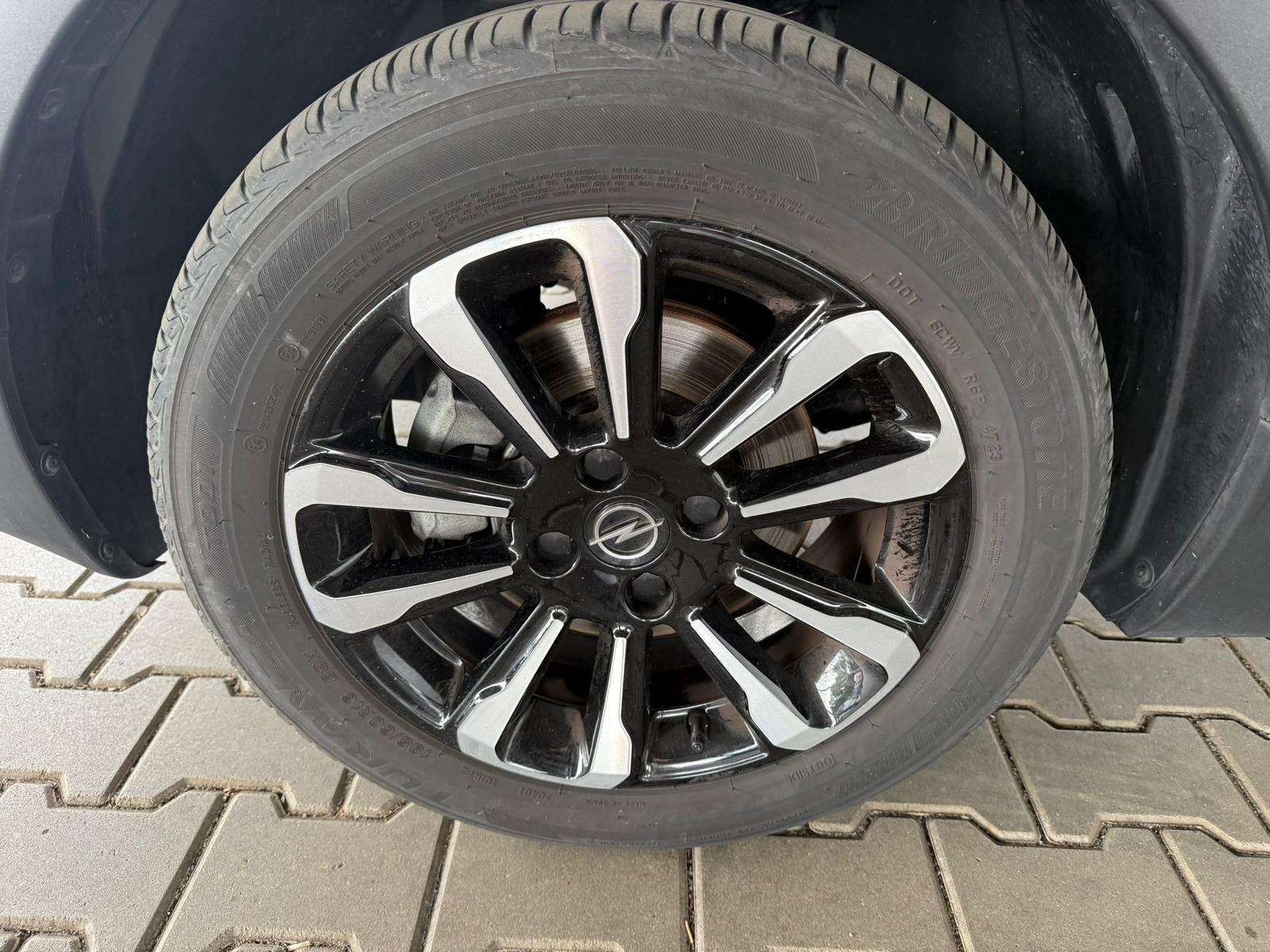 Fahrzeugbild eines Opel Crossland X