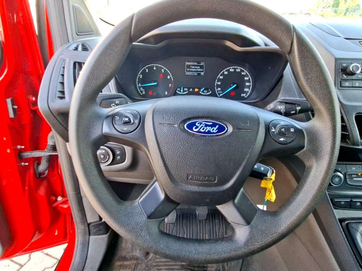 Fahrzeugbild eines Ford Transit Connect