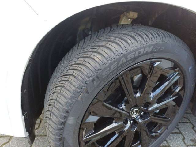 Fahrzeugbild eines Mazda CX-80