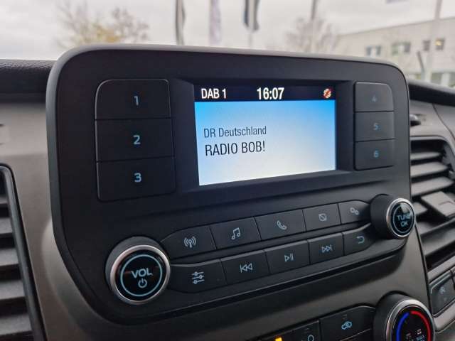 Fahrzeugbild eines Ford Transit Custom