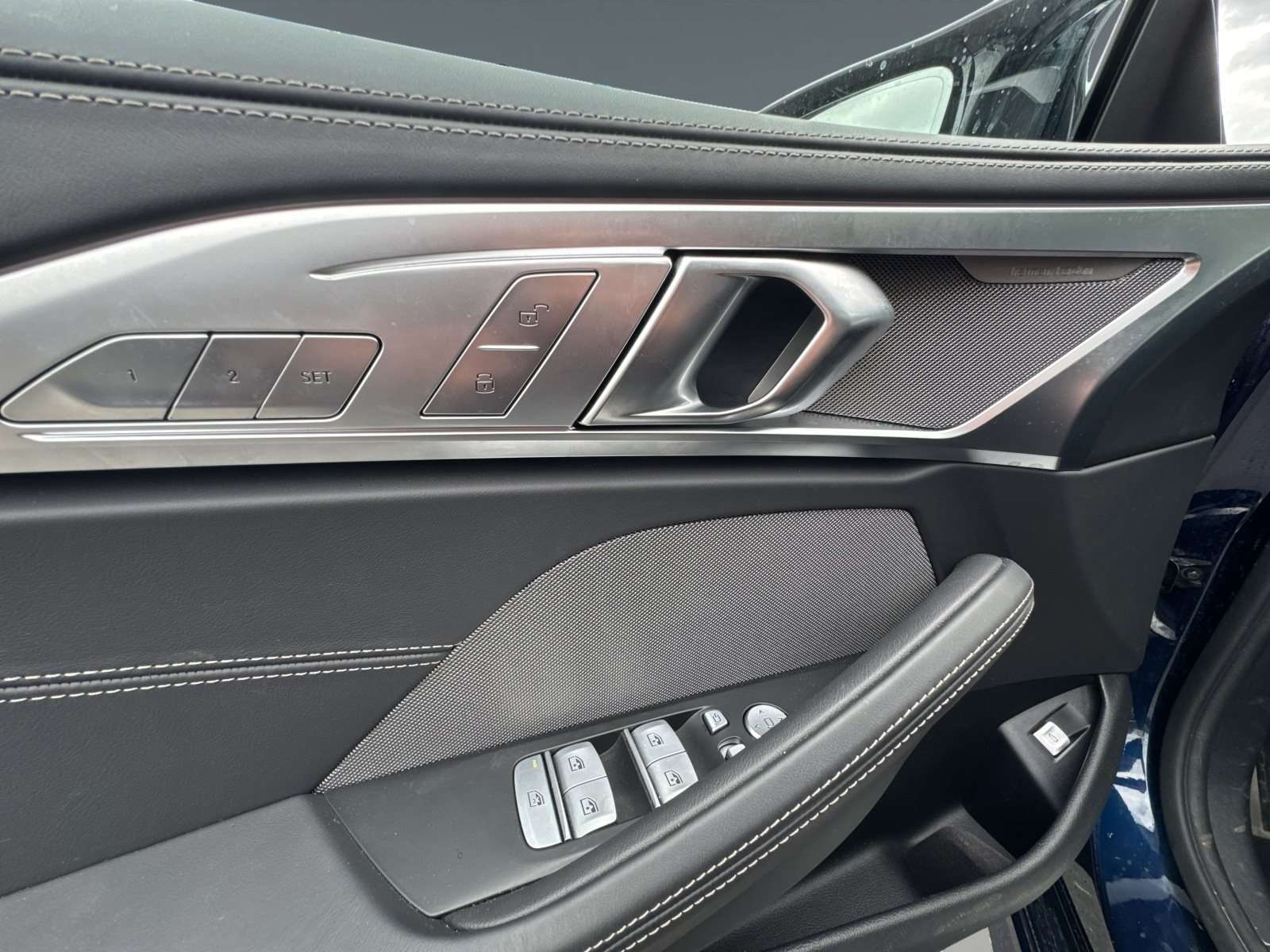 Fahrzeugbild eines BMW 8er-Reihe