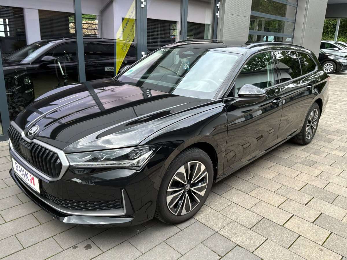 Fahrzeugbild eines Skoda Superb