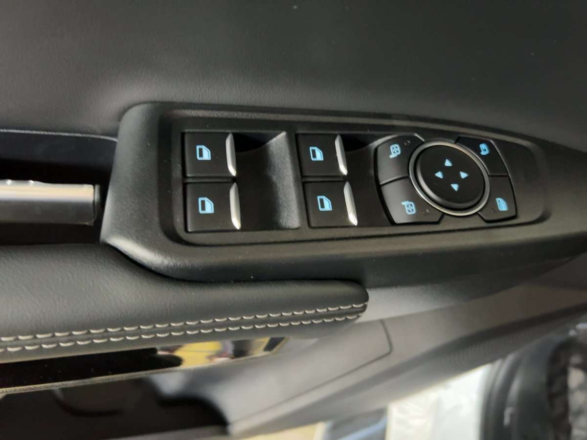 Fahrzeugbild eines Ford Ranger