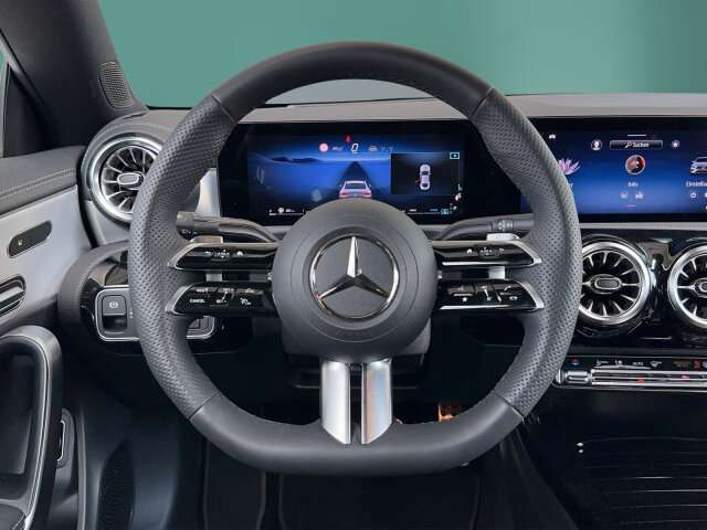 Fahrzeugbild eines Mercedes-Benz CLA