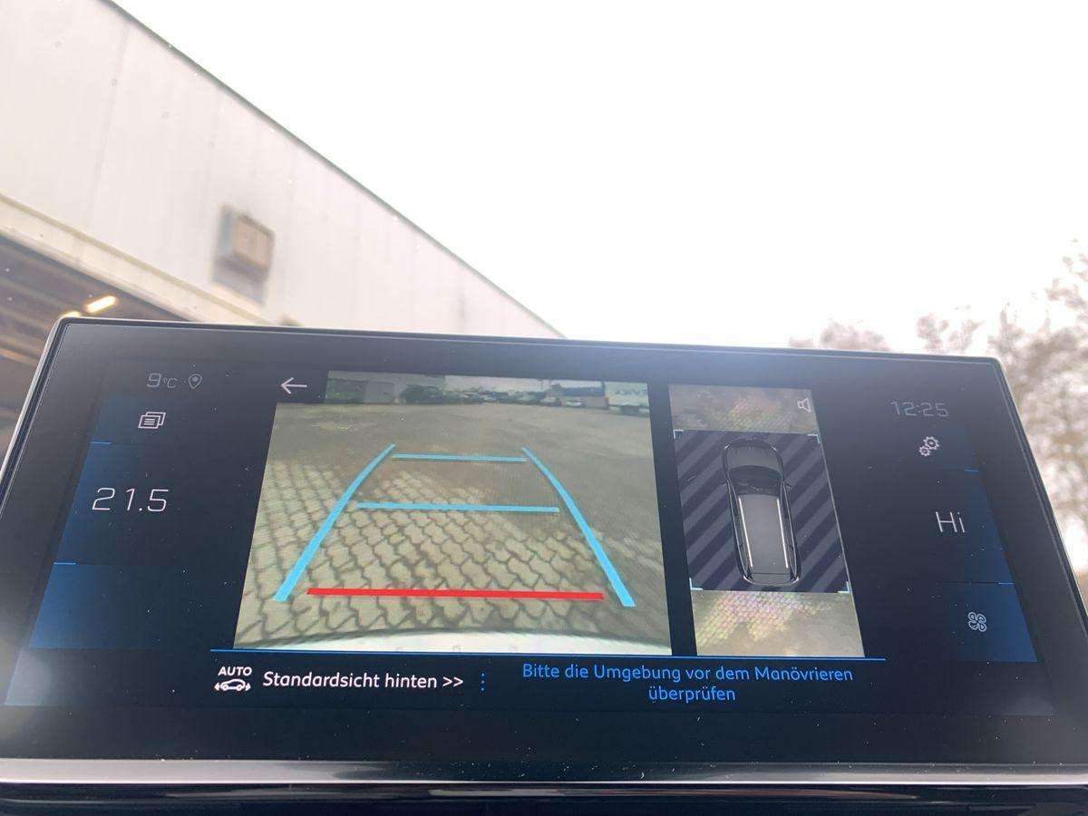 Fahrzeugbild eines Peugeot 5008