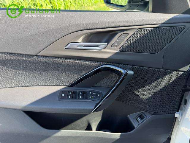 Fahrzeugbild eines BMW iX1