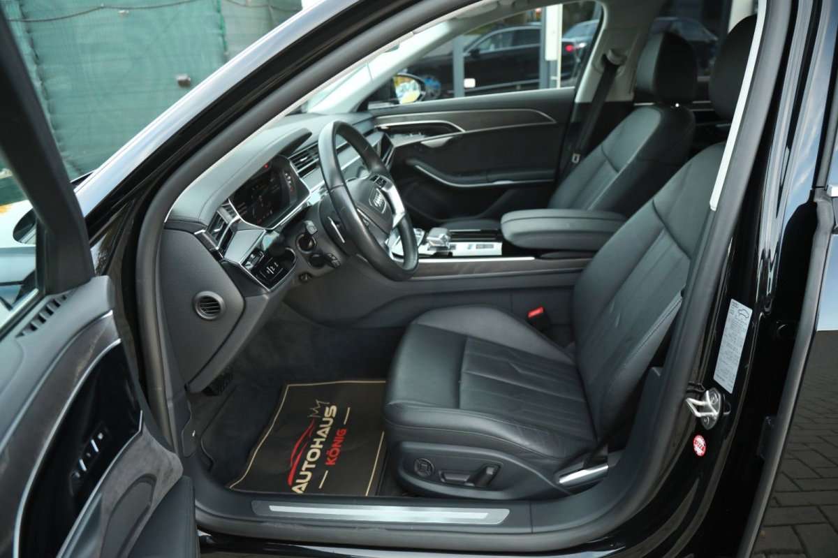 Fahrzeugbild eines Audi A8