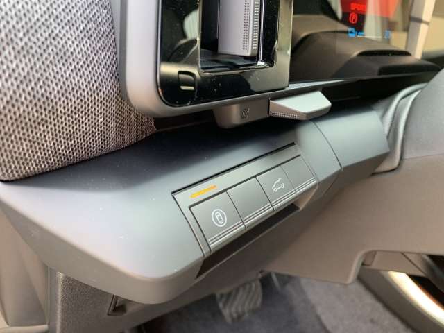 Fahrzeugbild eines Renault Scenic E-TECH