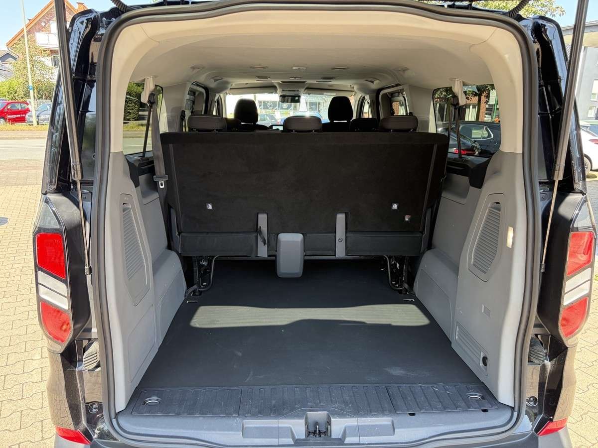 Fahrzeugbild eines Ford Transit Custom