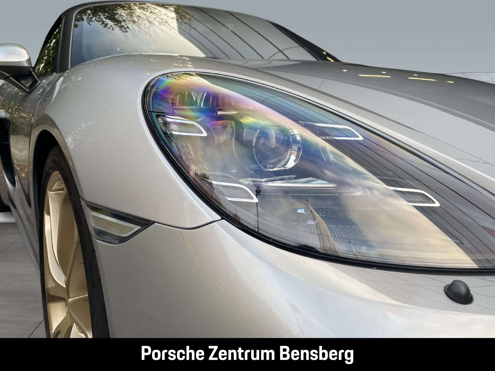 Fahrzeugbild eines Porsche Cayman