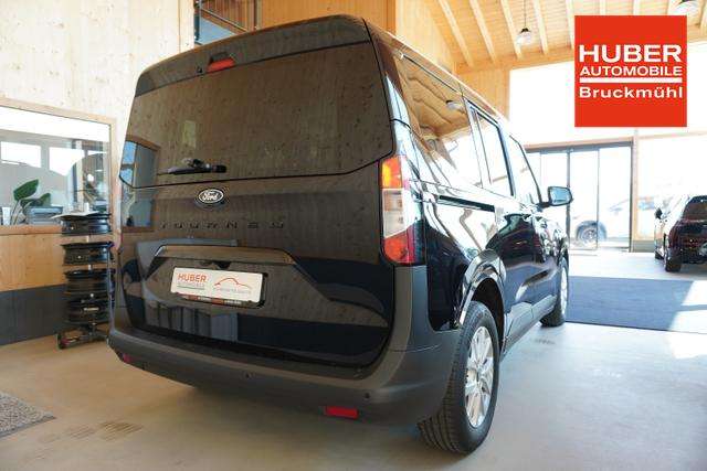 Fahrzeugbild eines Ford Tourneo Courier