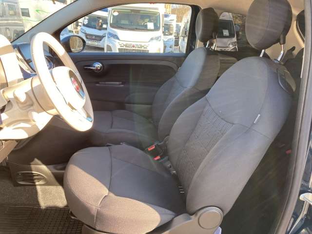 Fahrzeugbild eines Fiat 500