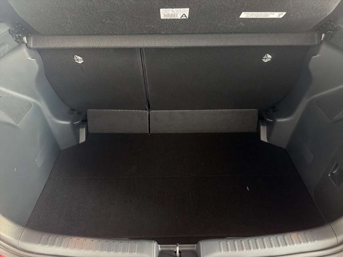 Fahrzeugbild eines Mazda Mazda2 Hybrid