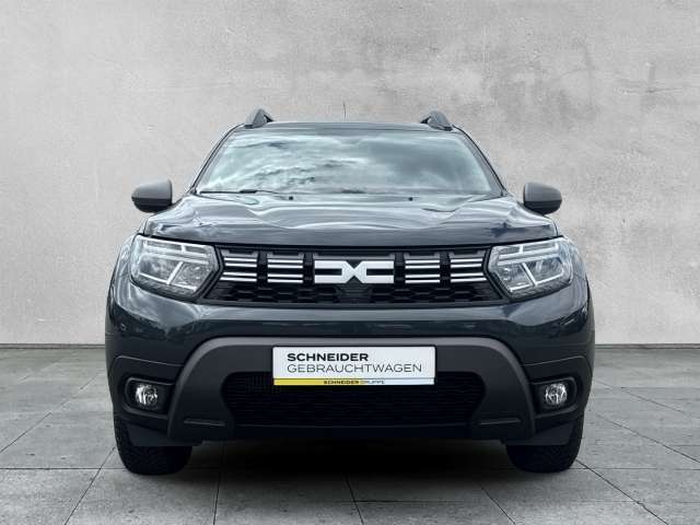 Fahrzeugbild eines Dacia Duster