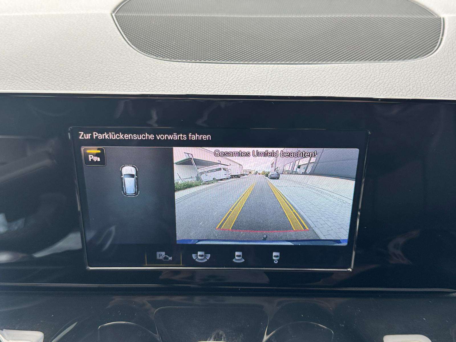 Fahrzeugbild eines Mercedes-Benz GLB