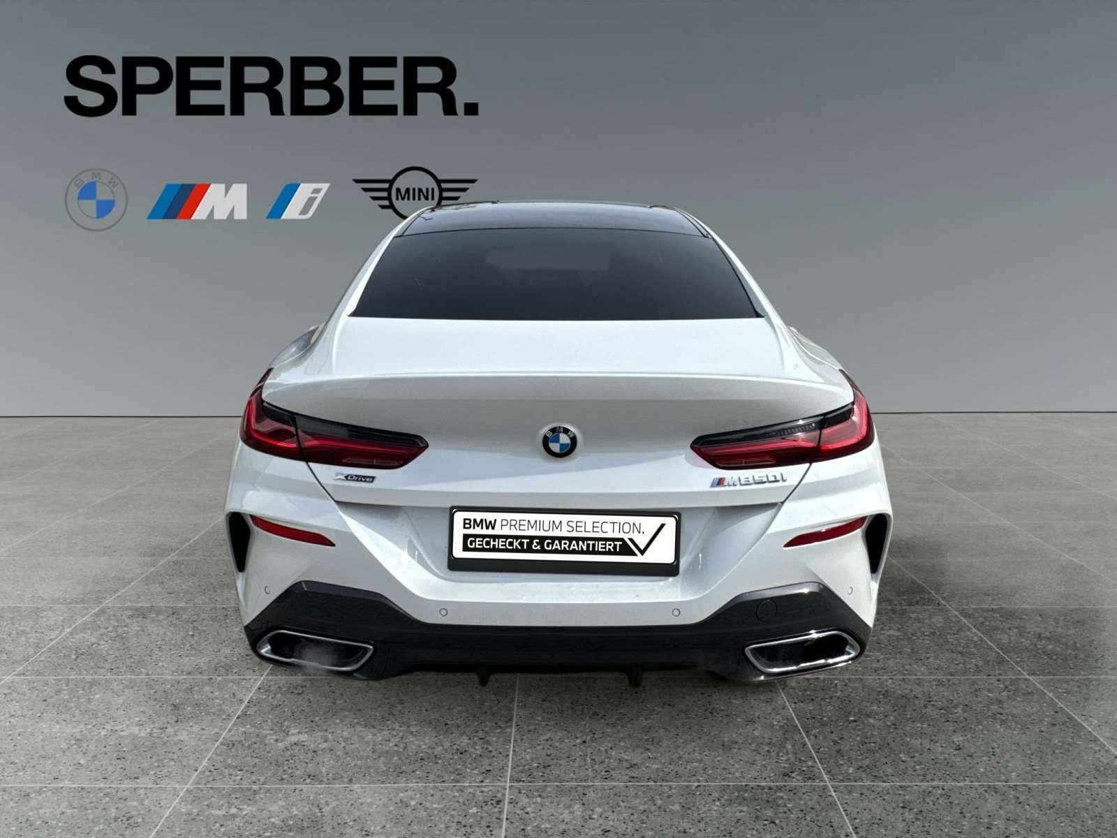 Fahrzeugbild eines BMW 8er-Reihe