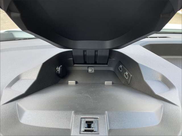Fahrzeugbild eines Renault Express