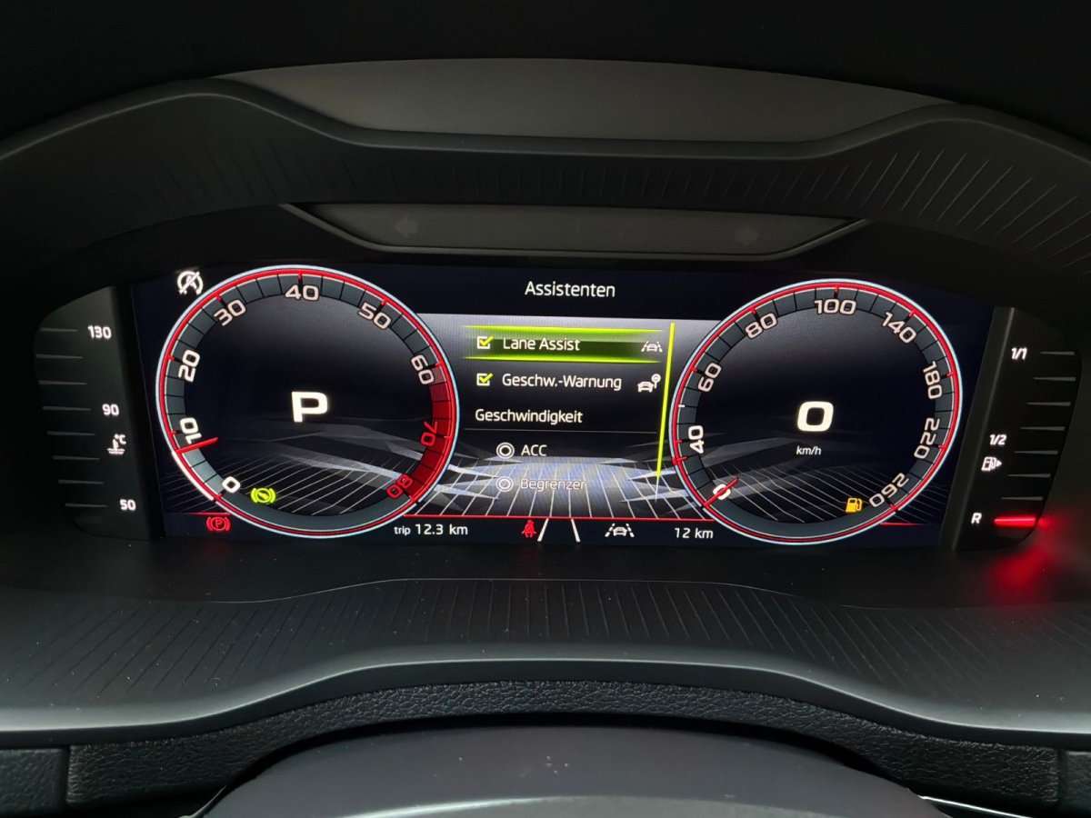 Fahrzeugbild eines Skoda Karoq