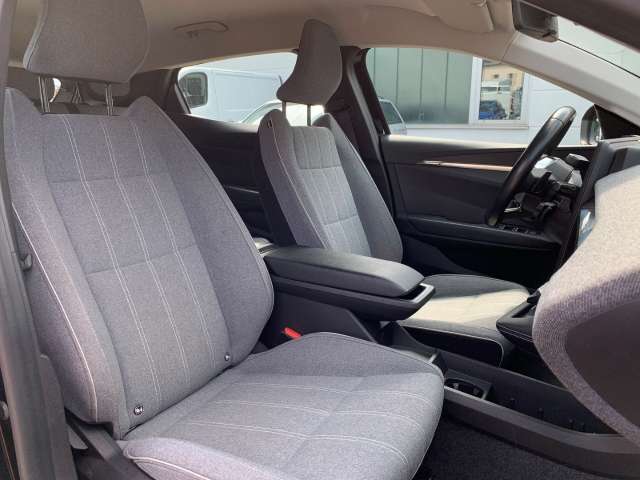 Fahrzeugbild eines Renault Megane E-TECH
