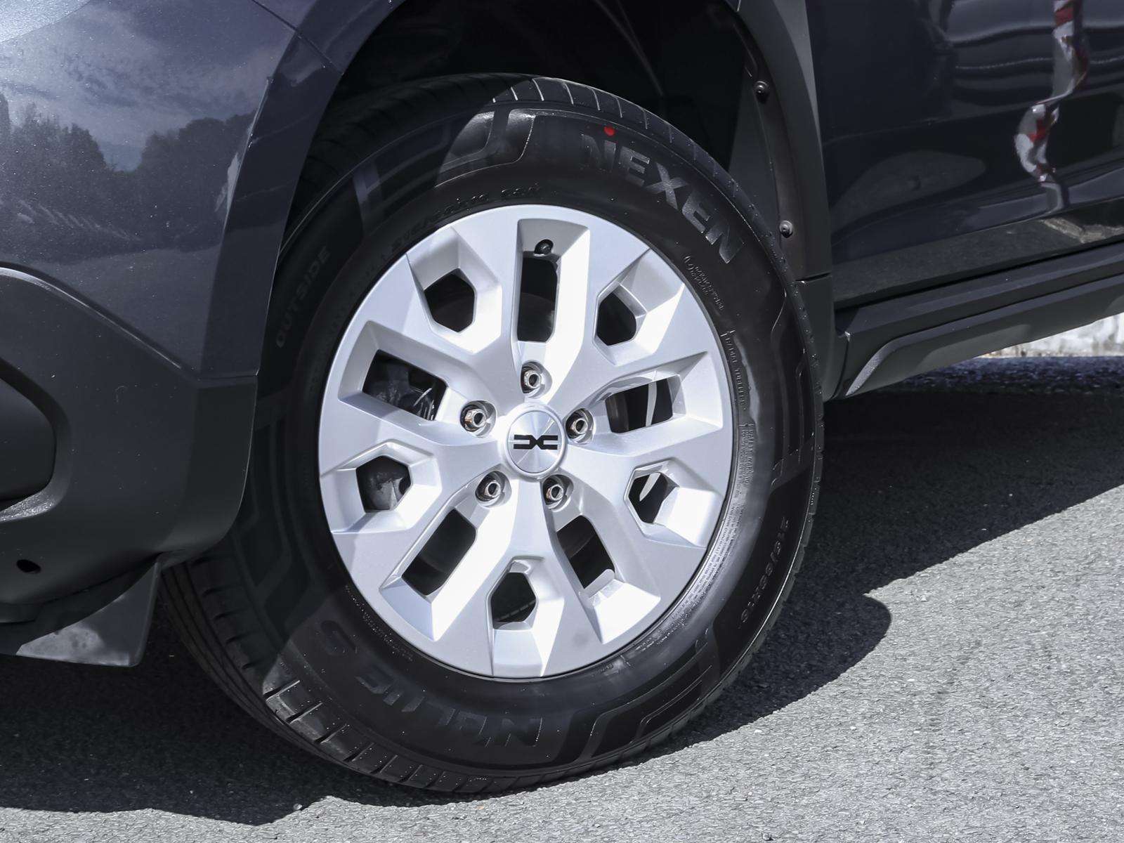 Fahrzeugbild eines Dacia Duster