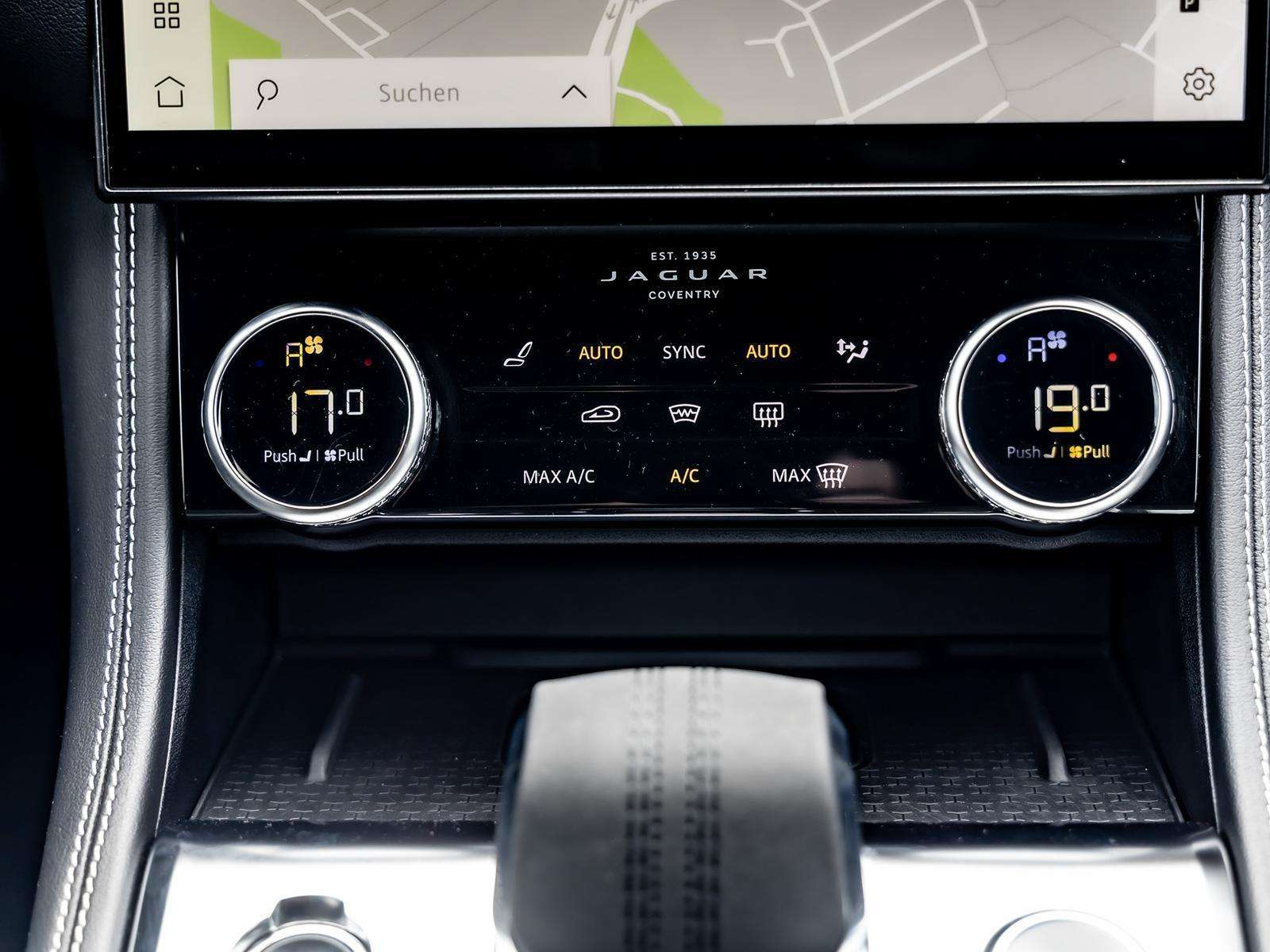 Fahrzeugbild eines Jaguar F-PACE
