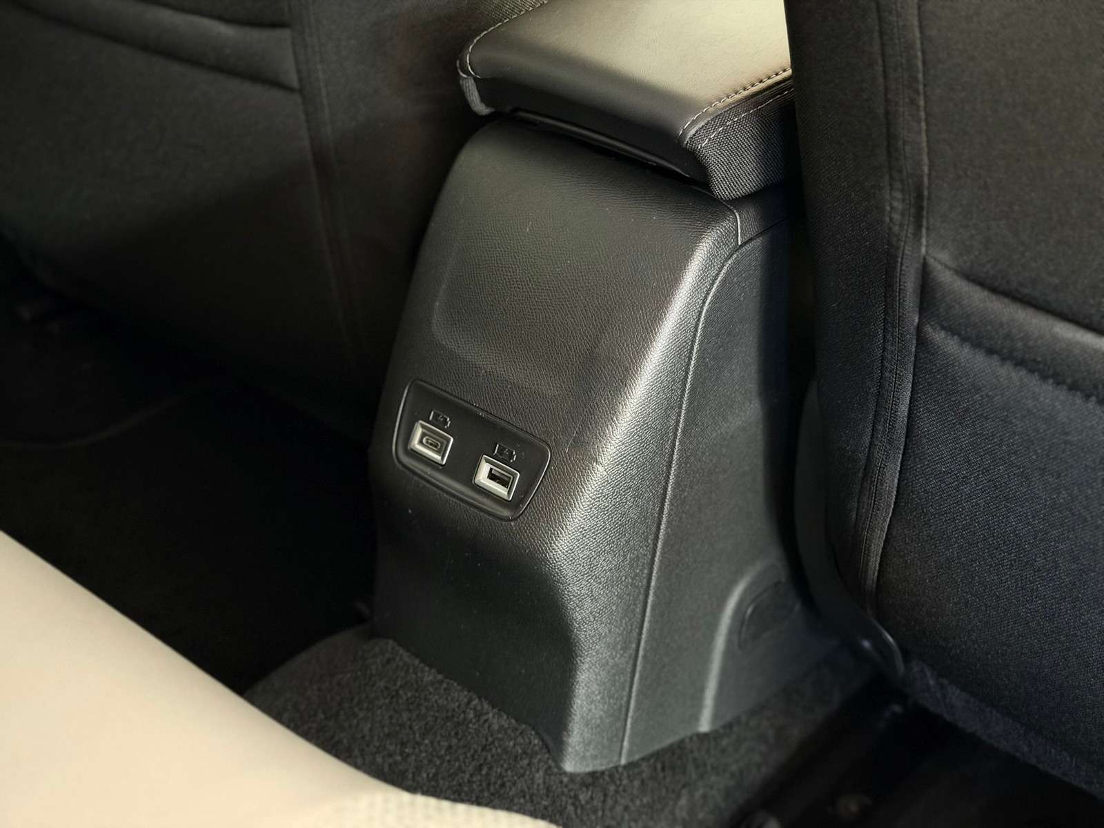 Fahrzeugbild eines Peugeot 208