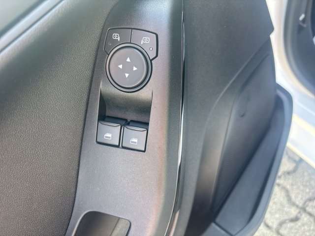 Fahrzeugbild eines Ford Fiesta