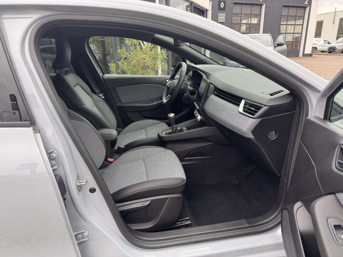 Fahrzeugbild eines Renault Clio