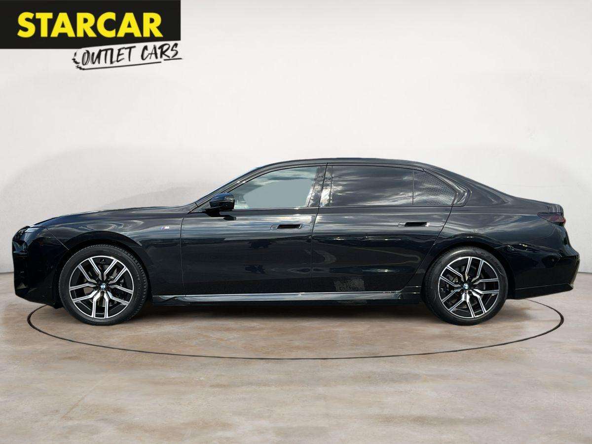 Fahrzeugbild eines BMW 7er-Reihe