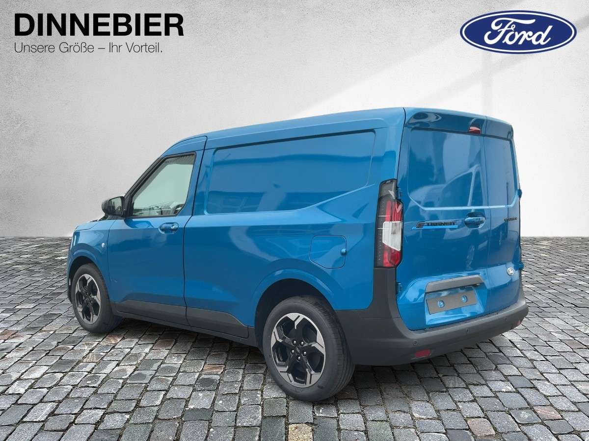 Fahrzeugbild eines Ford Transit Courier