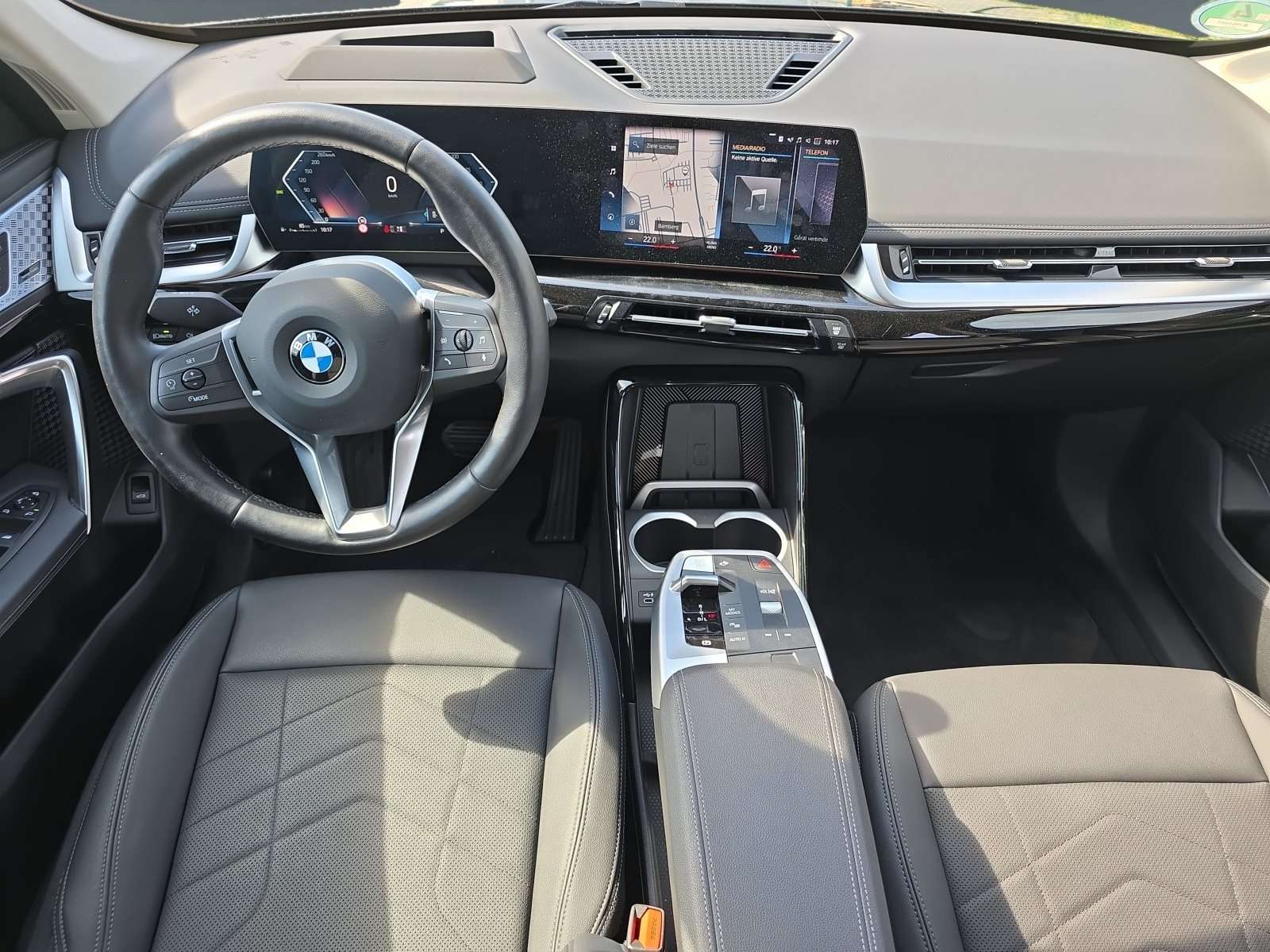 Fahrzeugbild eines BMW X1