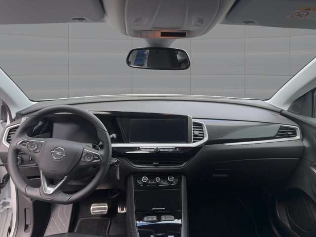 Fahrzeugbild eines Opel Grandland X