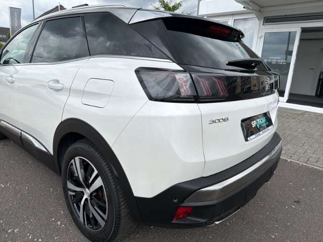 Fahrzeugbild eines Peugeot 3008