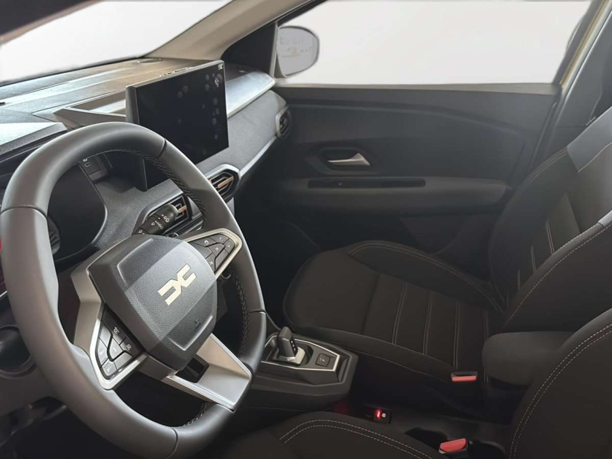 Fahrzeugbild eines Dacia Sandero