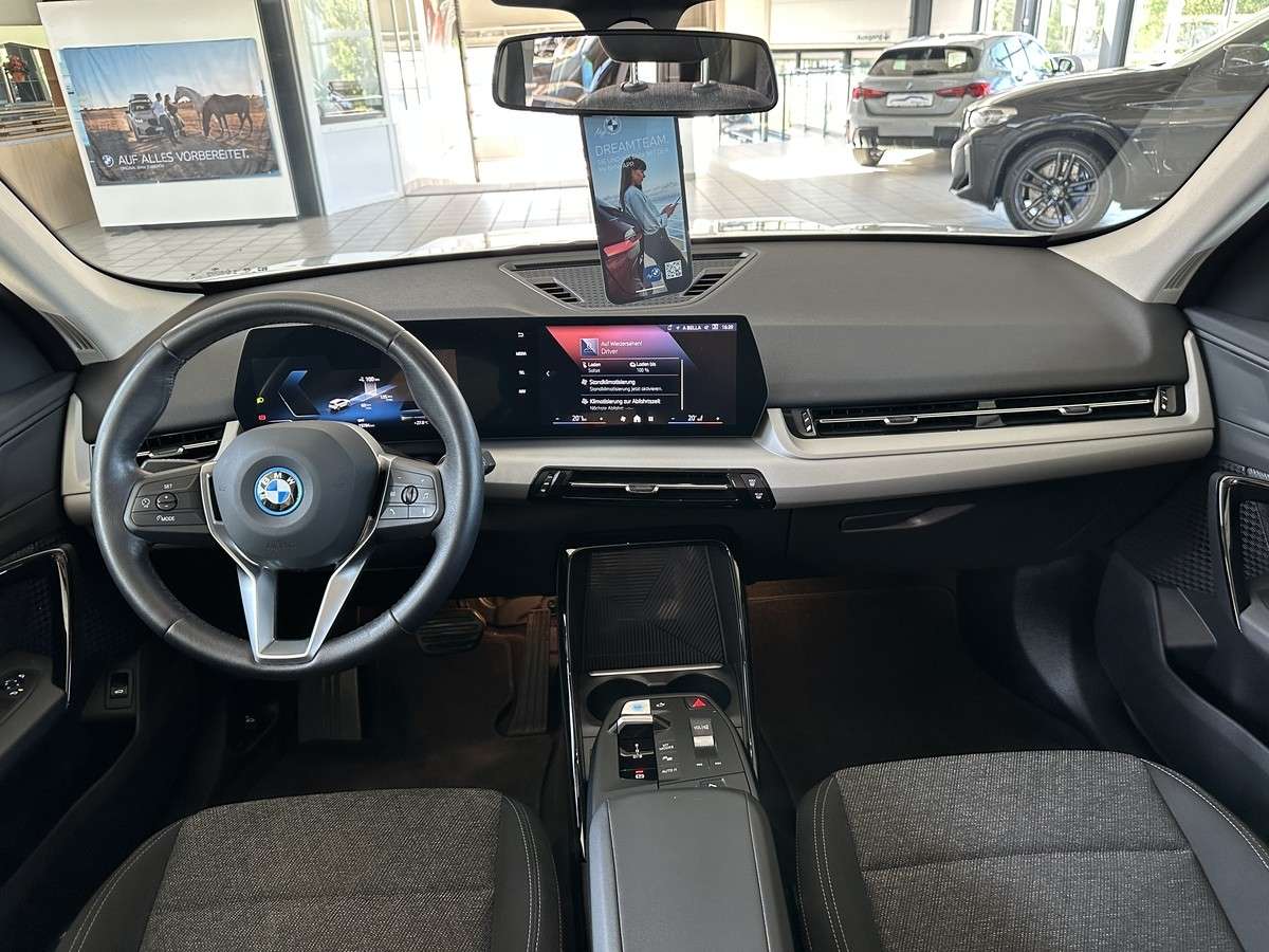 Fahrzeugbild eines BMW iX1